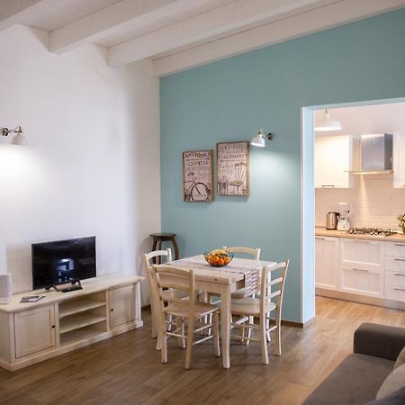 Color Apartment Monopoli Ngoại thất bức ảnh